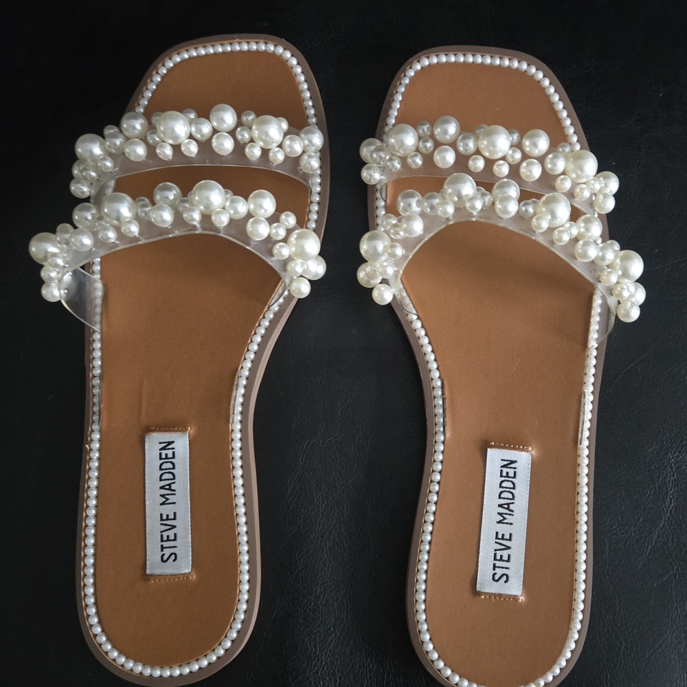 Steve Madden Pearl Embellished Tan Sandals - Picture 6 of 7